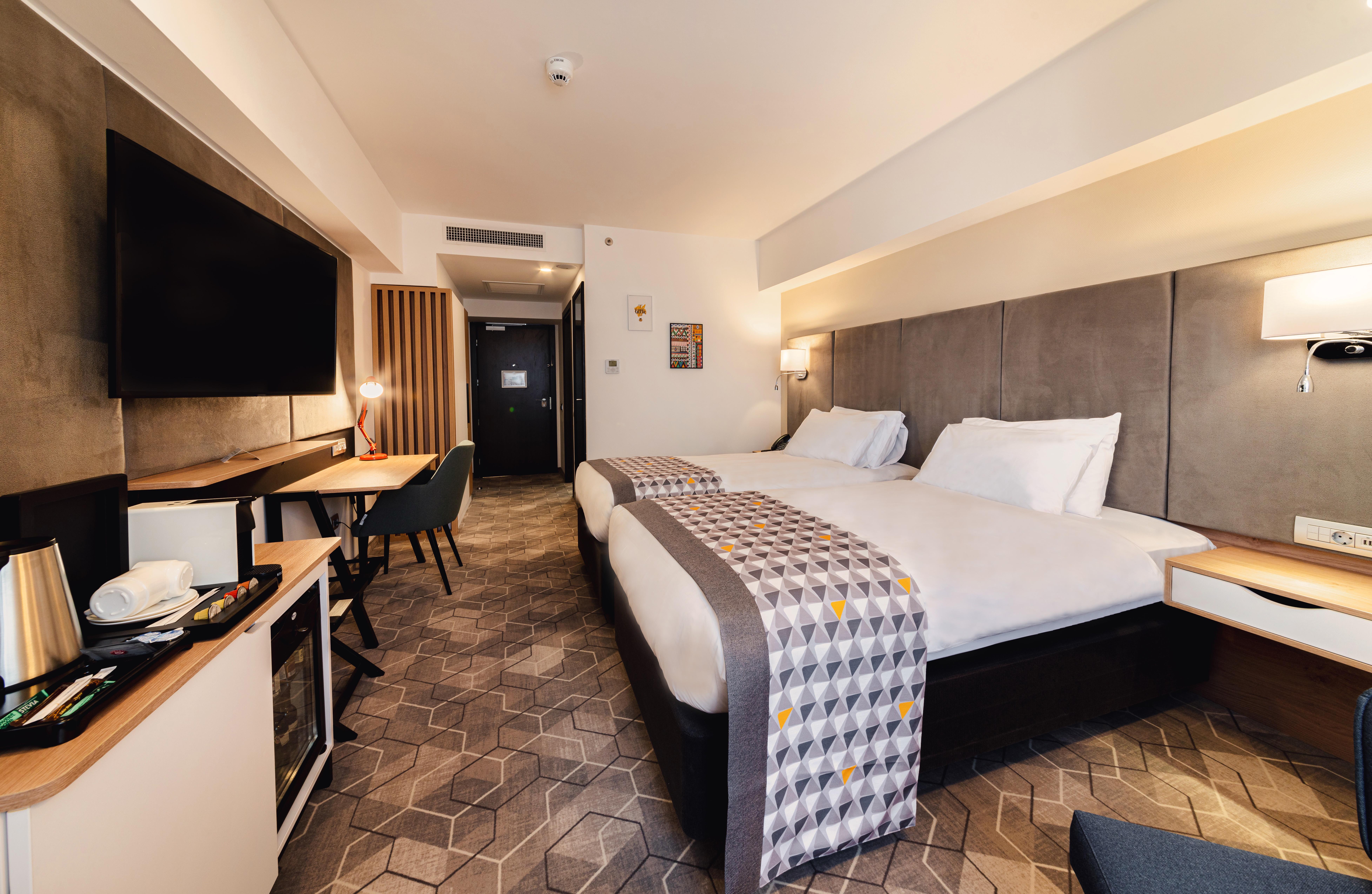 Holiday Inn Bucharest - Times, An Ihg Hotel Ngoại thất bức ảnh