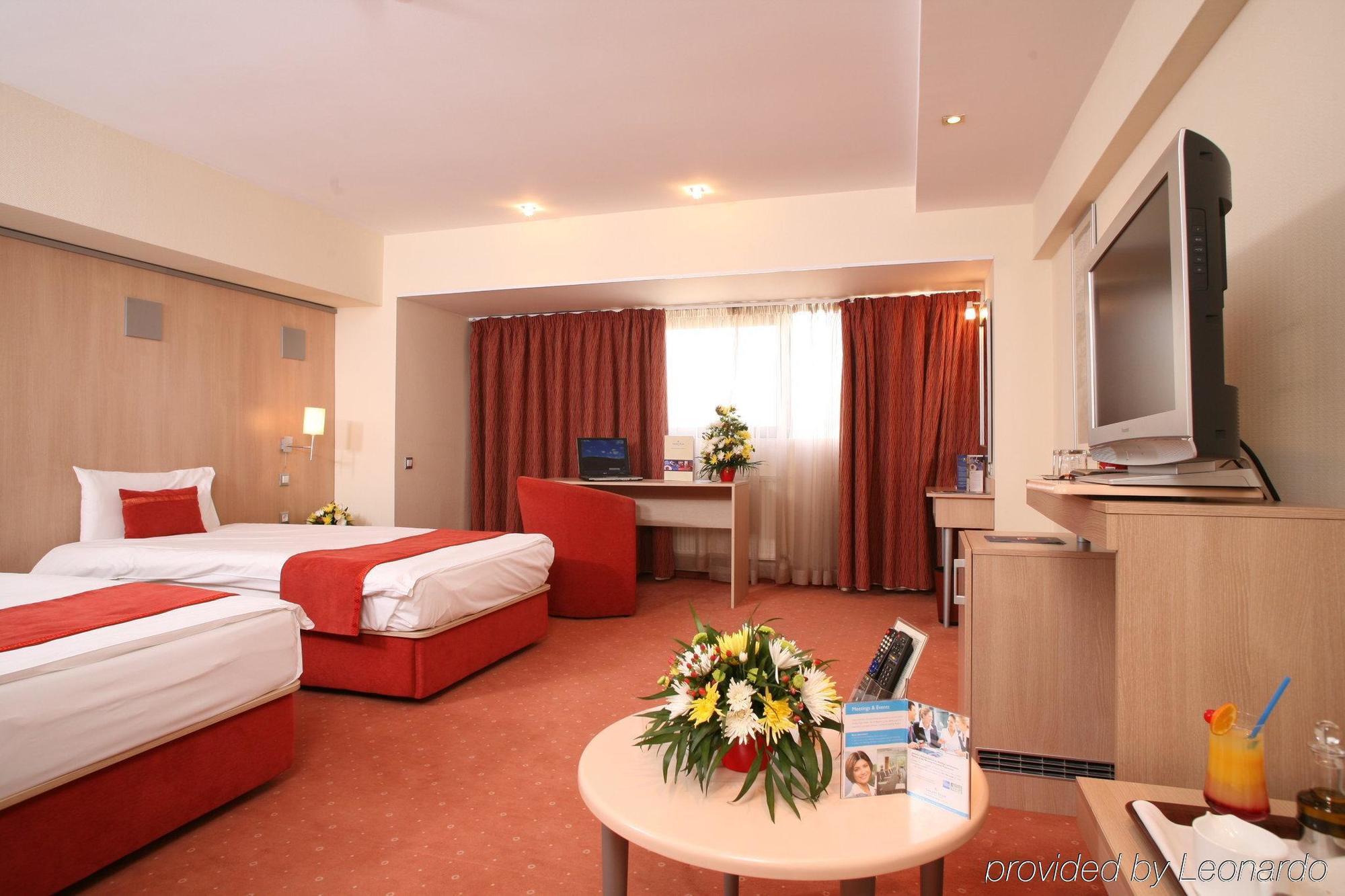Holiday Inn Bucharest - Times, An Ihg Hotel Phòng bức ảnh